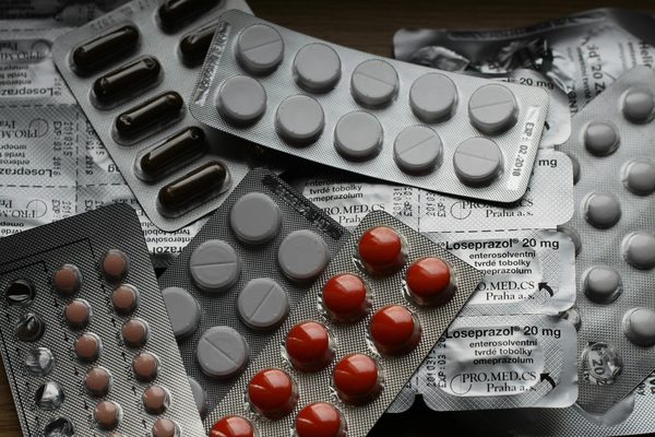 Livraison de médicaments et parapharmacie : le confort à portée de main